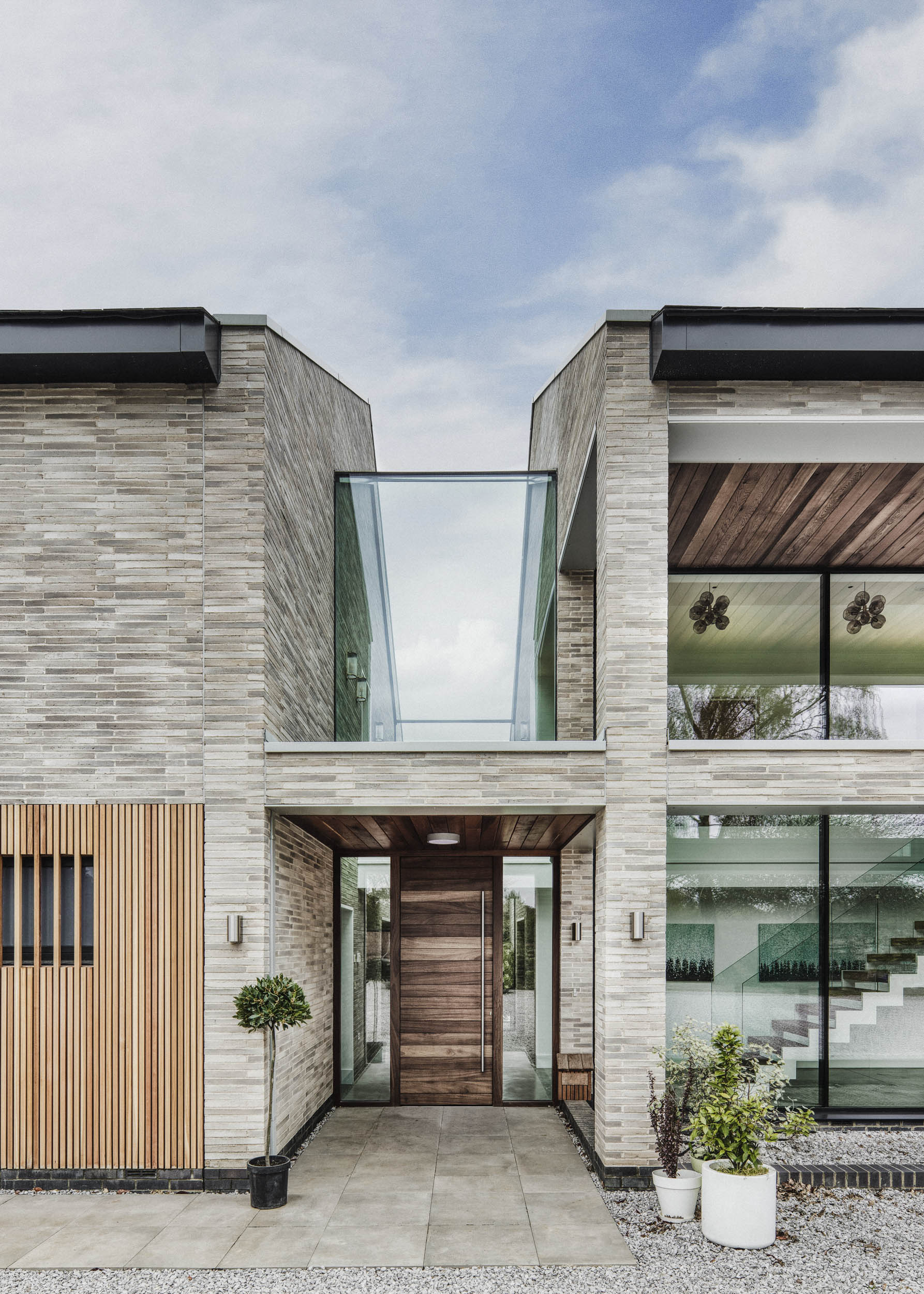 Luxury glazed new build home in rural oxfordshire