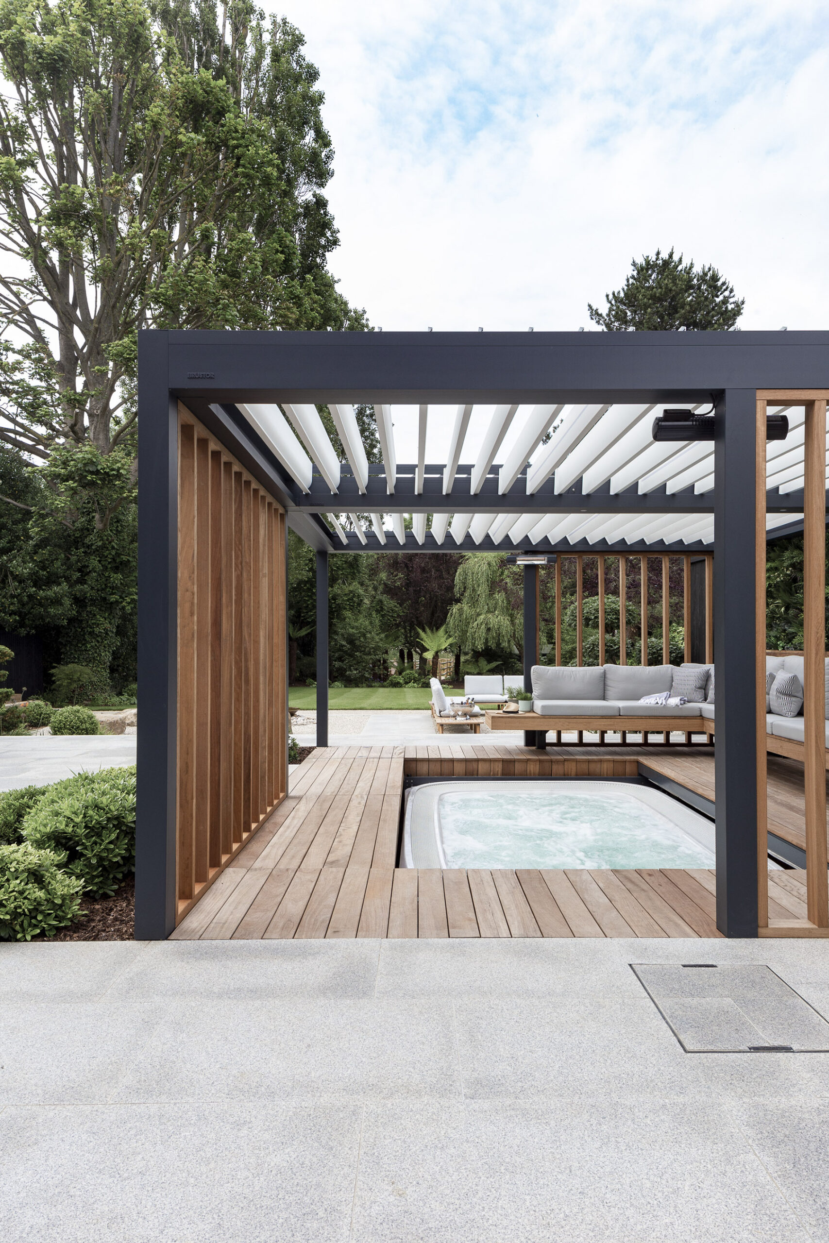 Luxury hot tub spa garden pergola